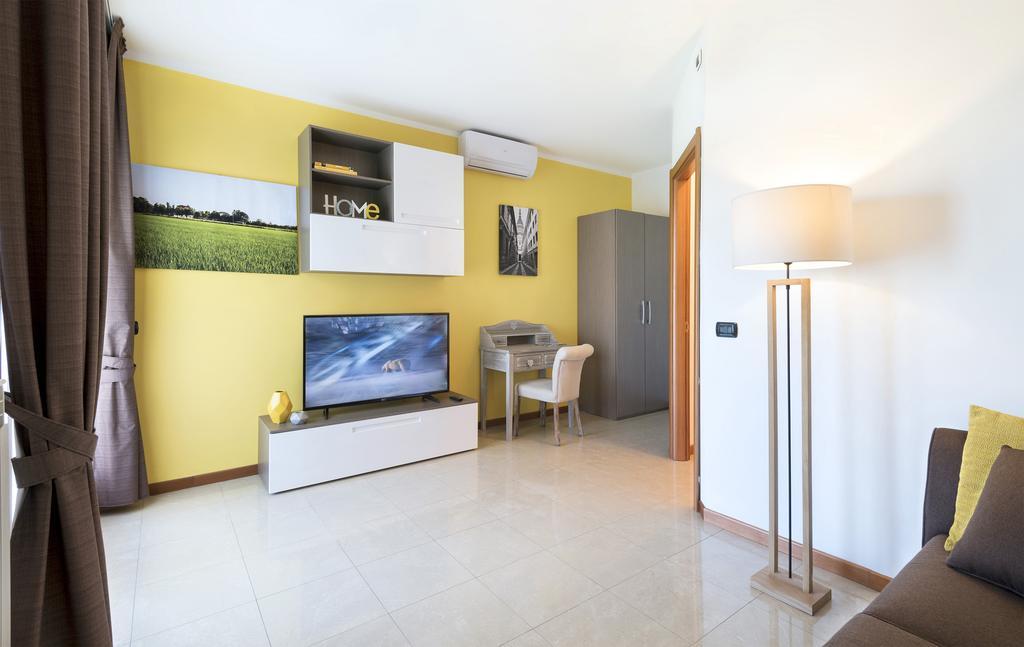 Airone Apartment Novara Kültér fotó